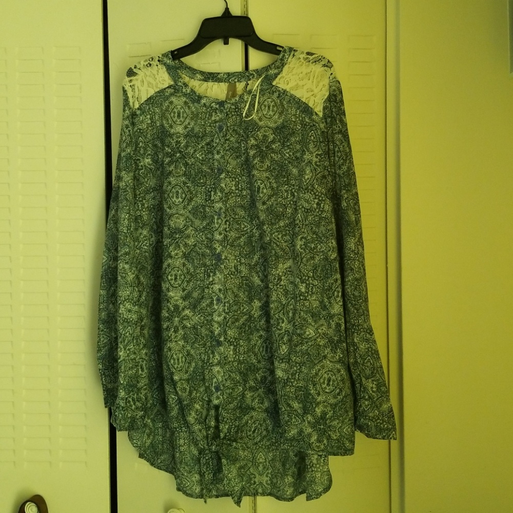 Bottom up Blouse